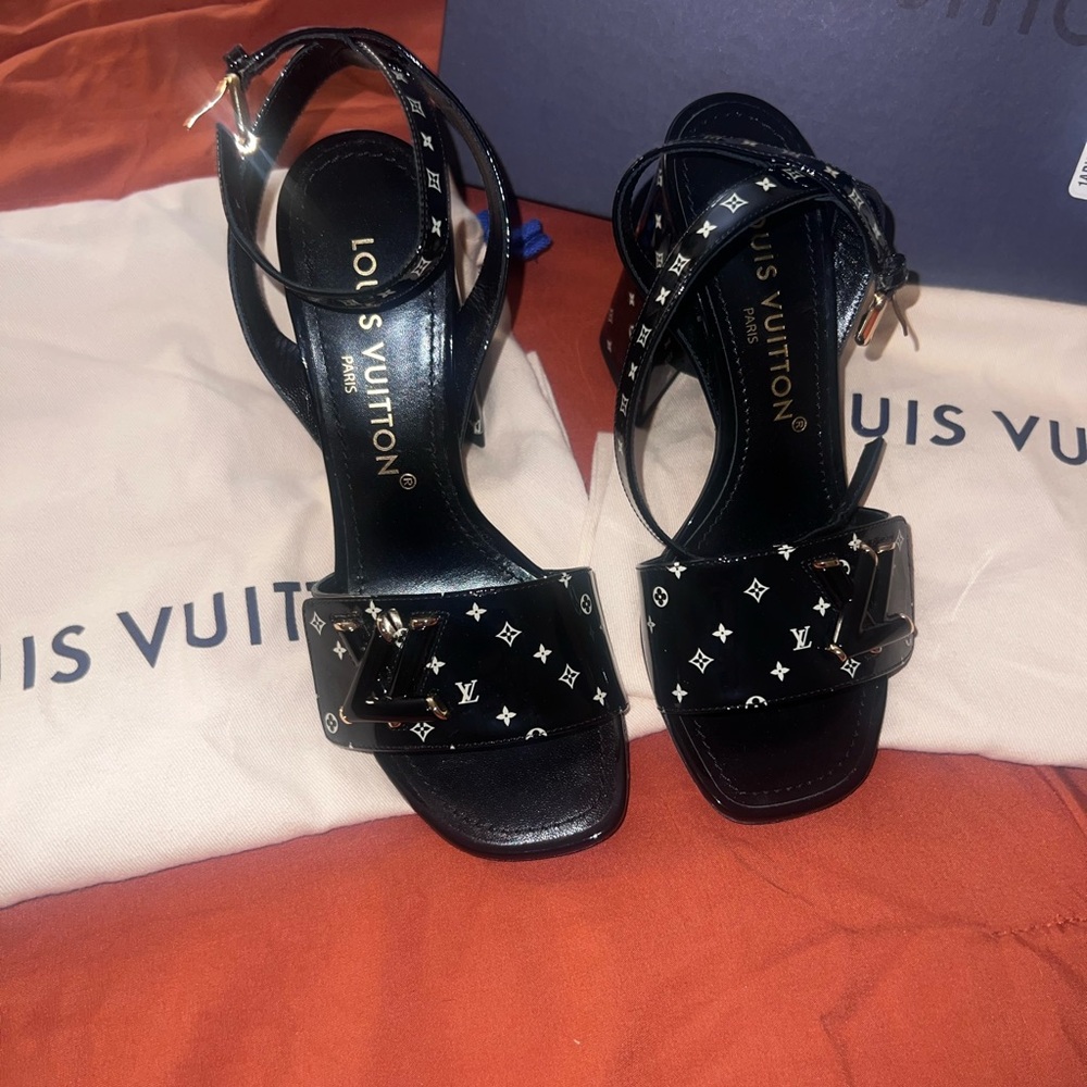 LV Heels